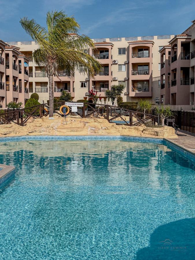شقة Royal-Seacrest Paphos-Center Vip المظهر الخارجي الصورة