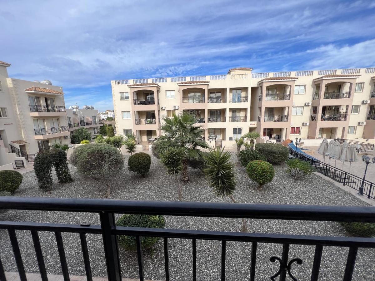 شقة Royal-Seacrest Paphos-Center Vip المظهر الخارجي الصورة