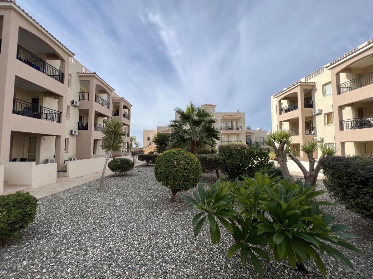 شقة Royal-Seacrest Paphos-Center Vip المظهر الخارجي الصورة