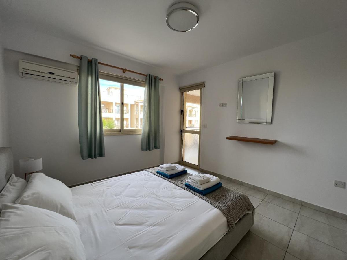 شقة Royal-Seacrest Paphos-Center Vip المظهر الخارجي الصورة