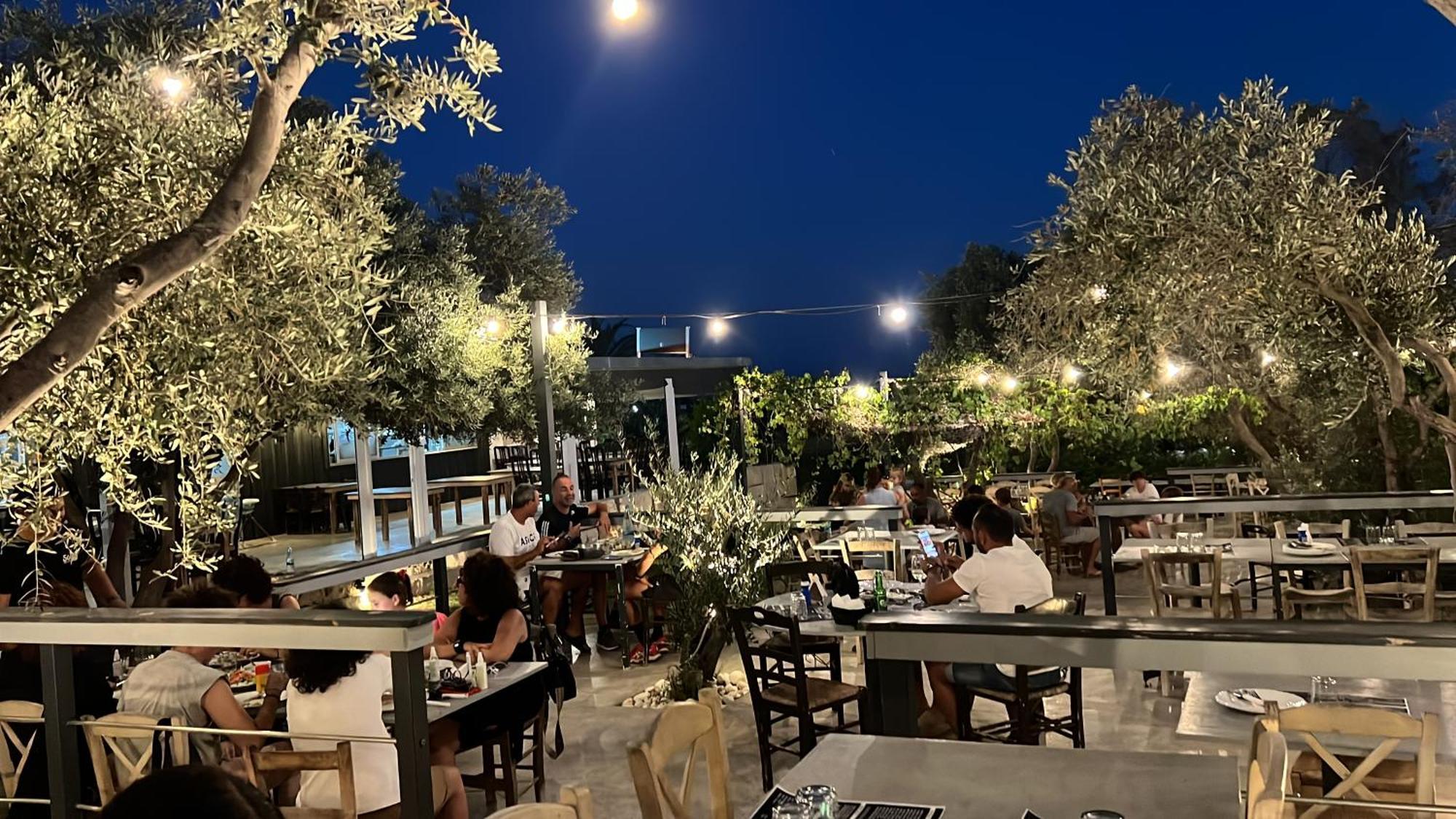 شقة Royal-Seacrest Paphos-Center Vip المظهر الخارجي الصورة
